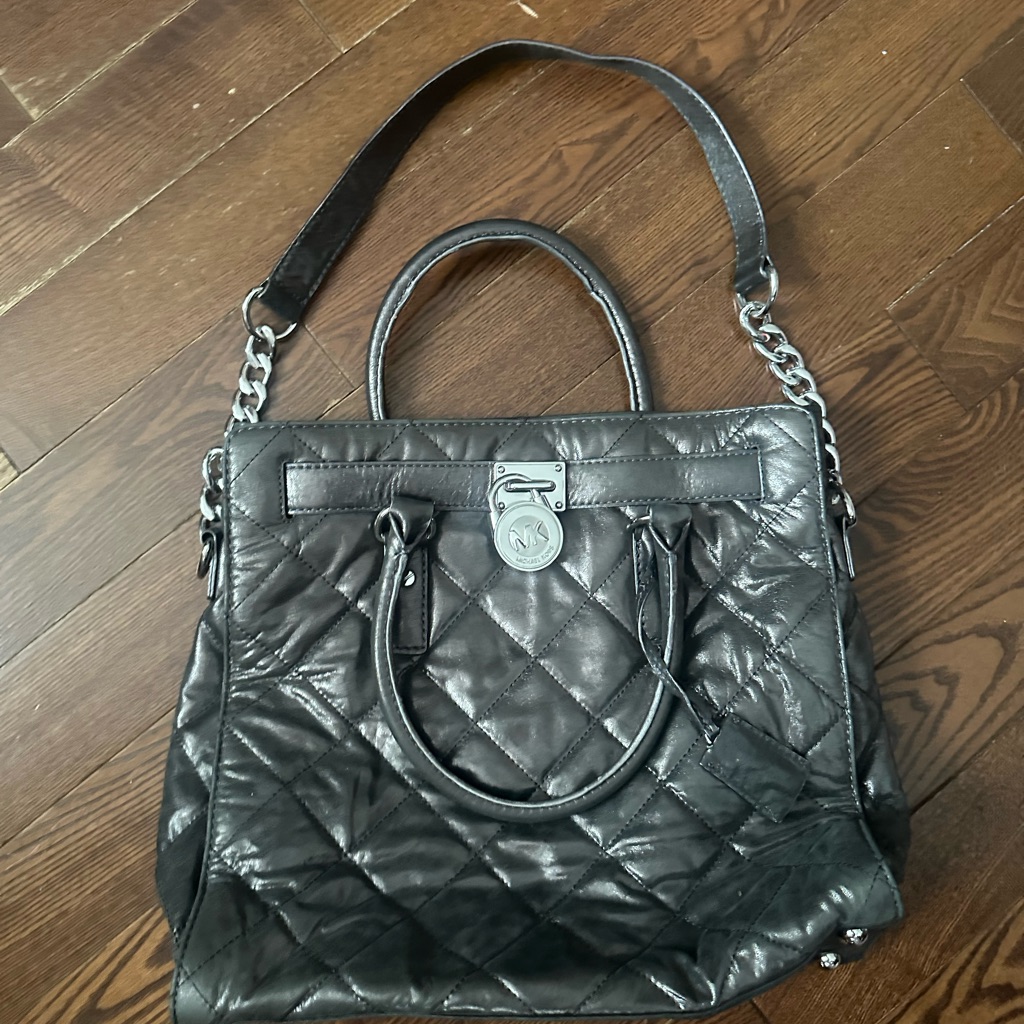 Michael Michael Kors Metallic Silver Quilted Shoulder Bag